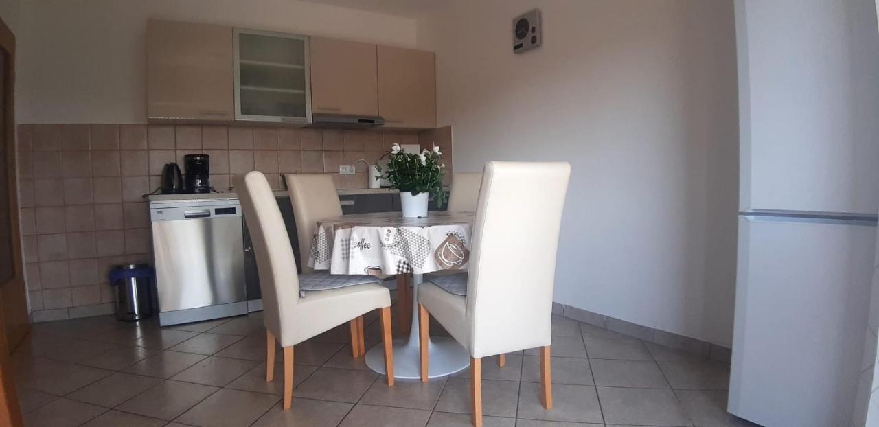Apartman Lidija Linardići Zewnętrze zdjęcie